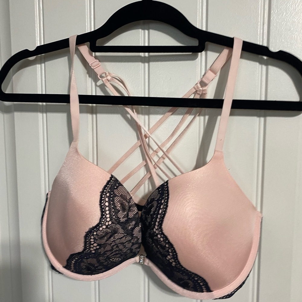 Elegant Pink Lace Bra